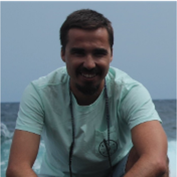 Dr. Tomás Fernández Montblanc